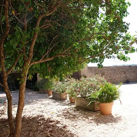 Holiday home De Charme 80 M², Piscine, Proche D'uzes. *