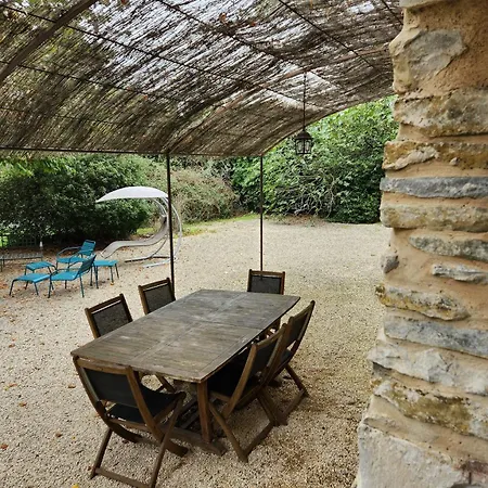 De Charme 80 M², Piscine, Proche D'uzes. Vezenobres