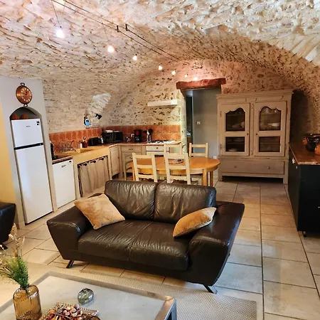 De Charme 80 M², Piscine, Proche D'uzes. *