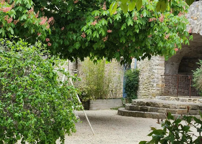펜션 De Charme 80 M², Piscine, Proche D'uzes.